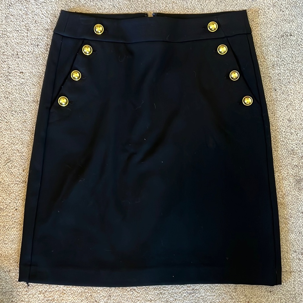 LOFT black pencil skirt with gold buttons -8P